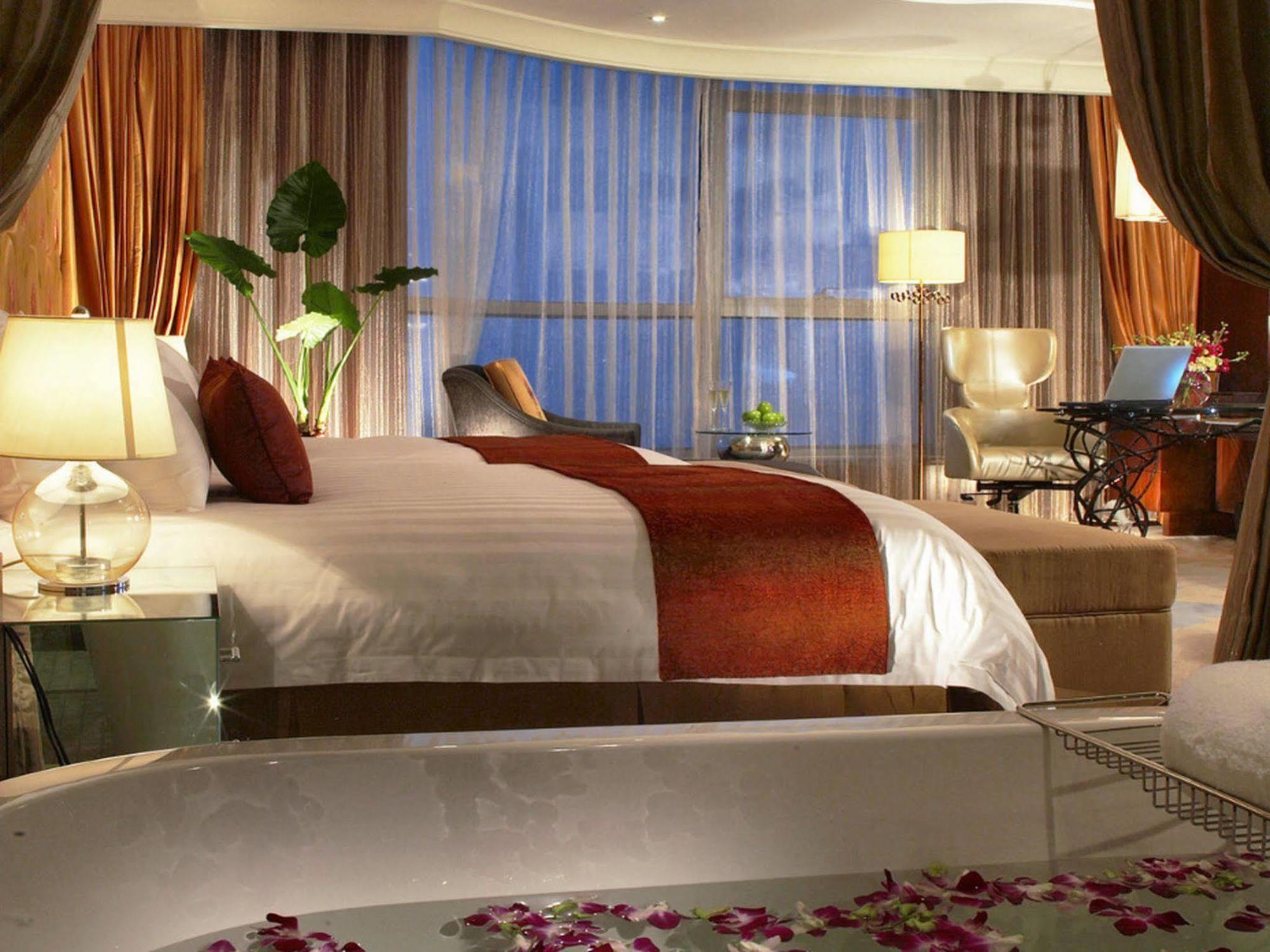 New Century Grand Hotel Ningbo Eksteriør bilde